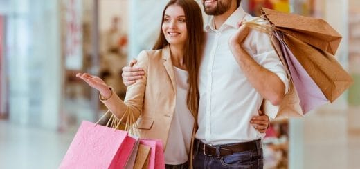Sự khác biệt giữa nam và nữ khi mua sắm